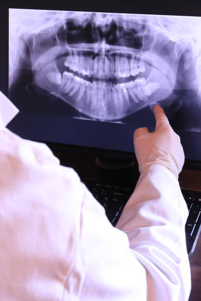 Best Weekend Emergency Dentist in Forsgate, NJ